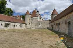 Commun Du Chateau Des Aix