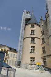 Tour Medievale Palais Des Ducs