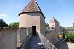 Chemin De Ronde Ainay Medieval