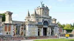 Entree Chateau Anet Visite