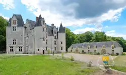 Chateau Des Bretignolles
