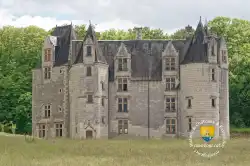 Chateau Du Moyen Age Logis Des Bretignolles