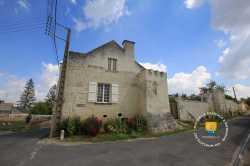 Village Candes Saint Martin Fortification Collegiale