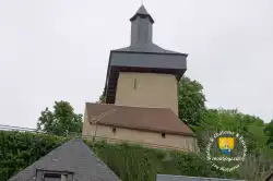 Profil Tour Horloge Hourd