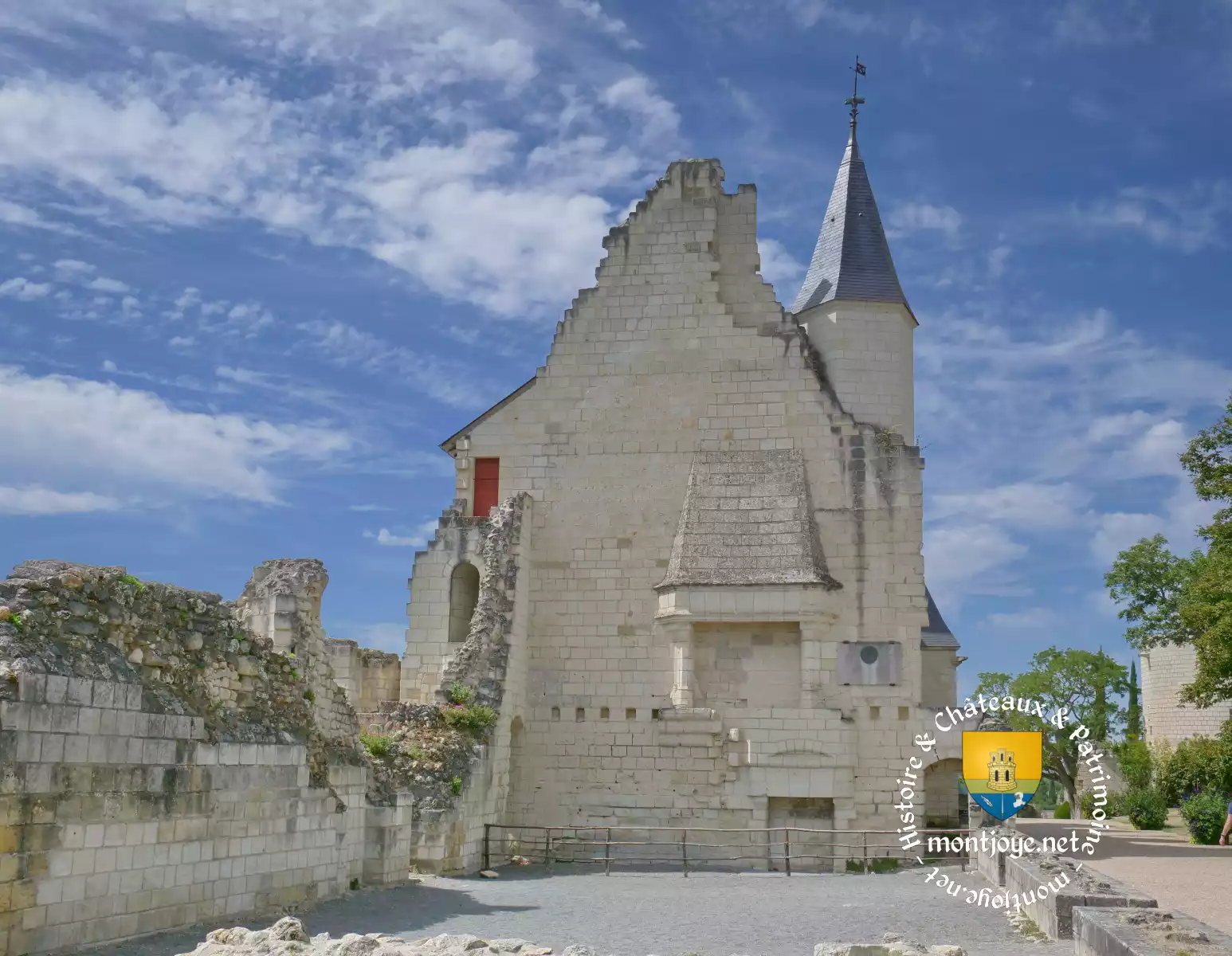 Salle Rencontre Jeanne Darc Charles VII