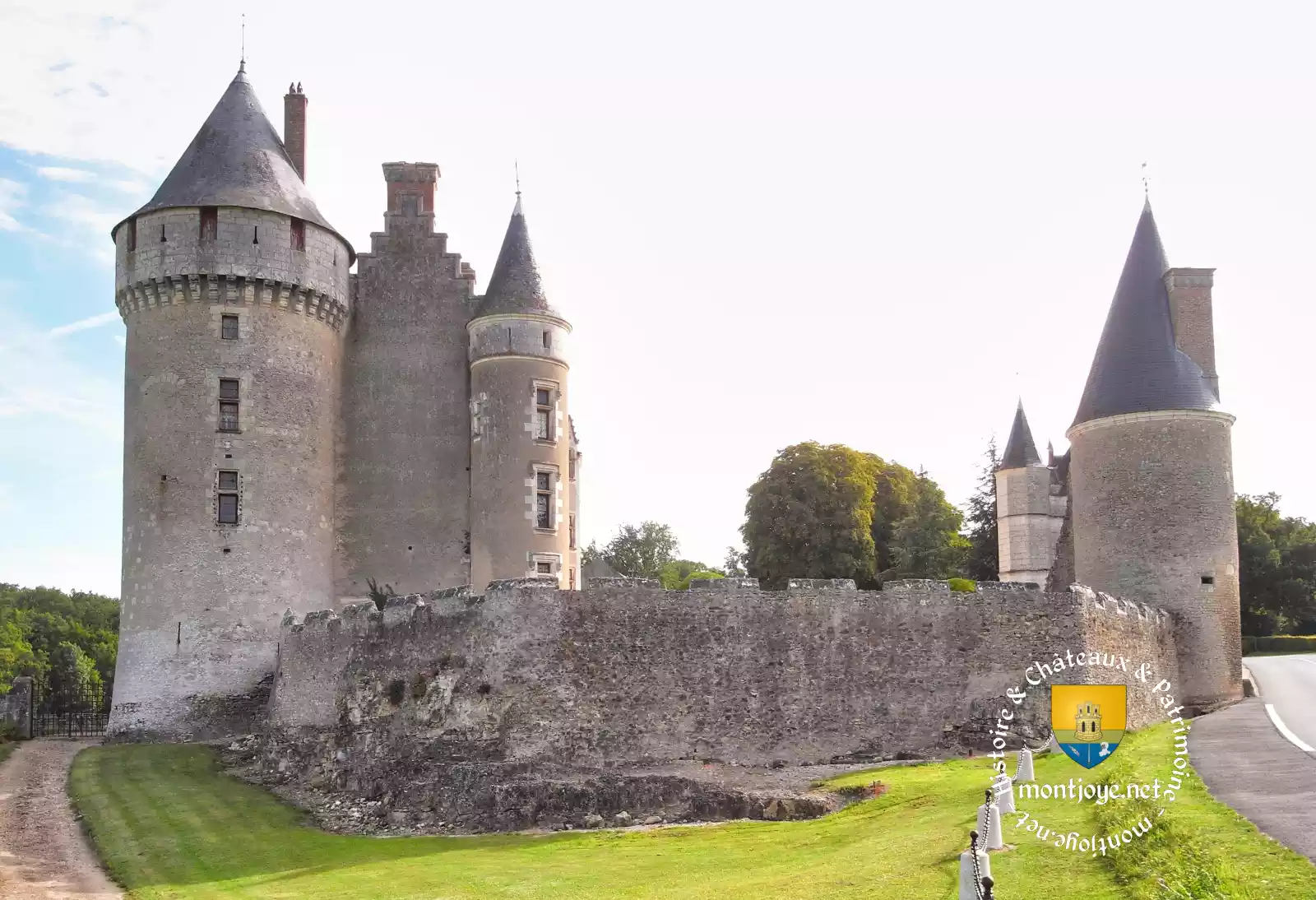 chateau de monpoupon