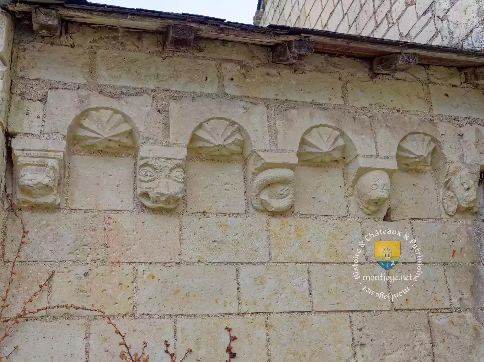 modillons bestiaires