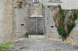 Entree Chateau Pont Dormant