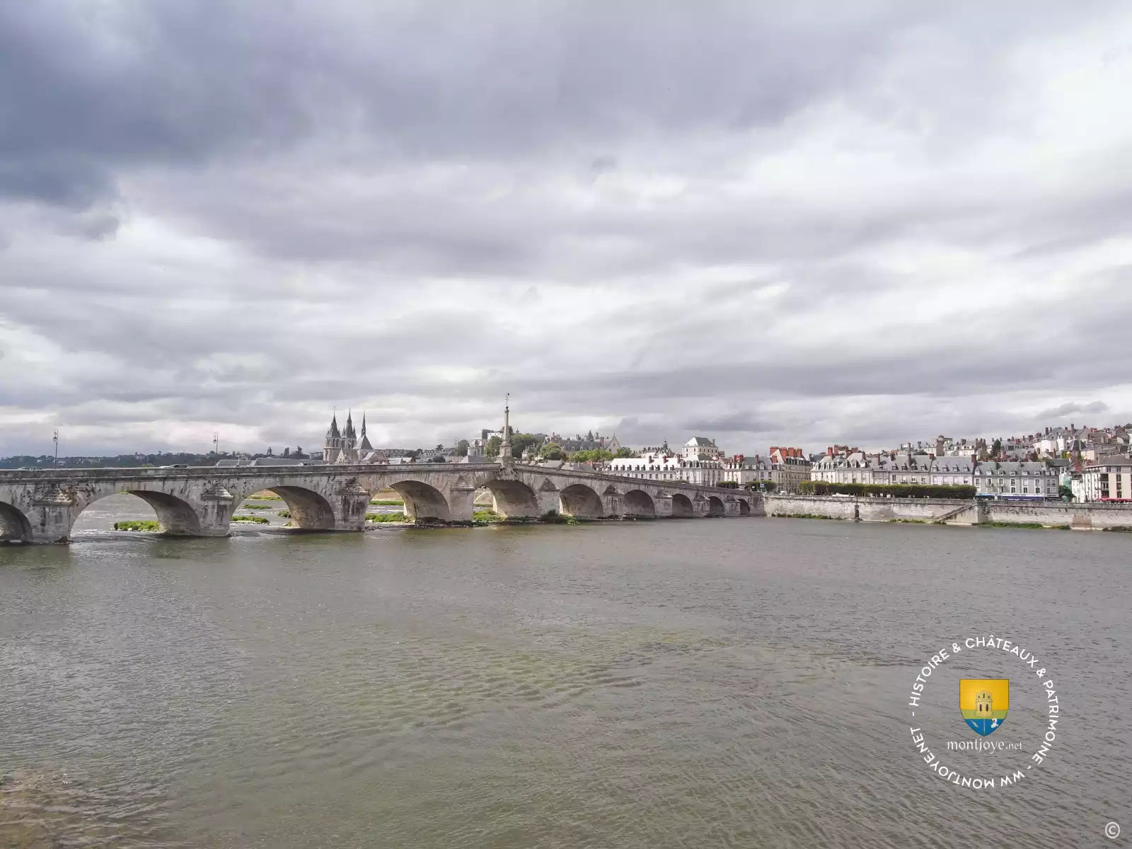 pont de blois
