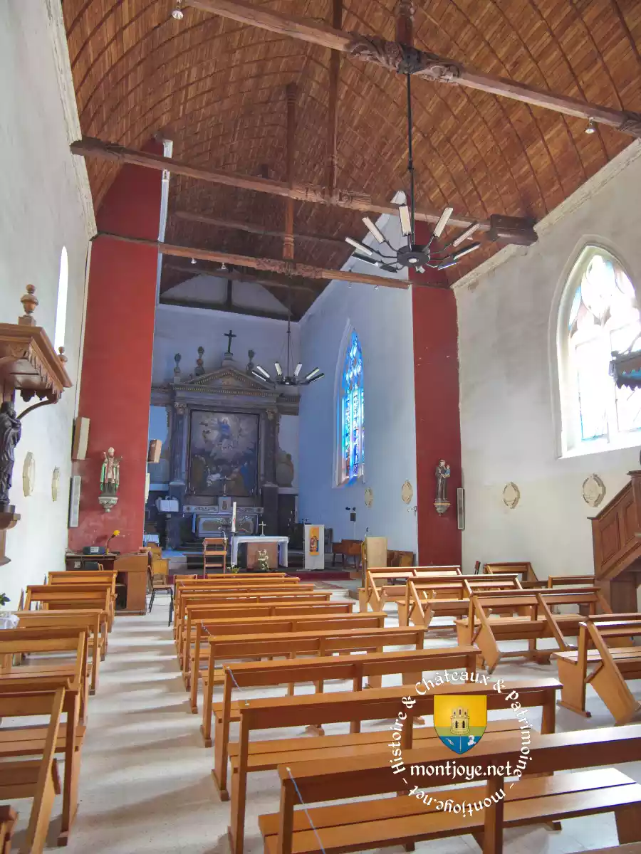 nef eglise selommes poutre