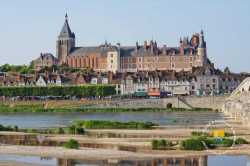 Chateau De Gien Musee Bord De La Loire