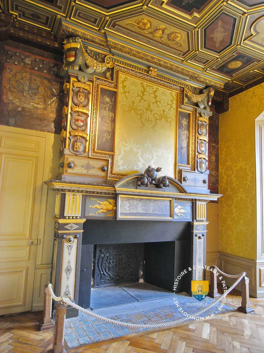 Cheminee Renaissance