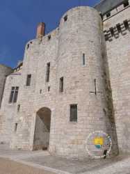 Tour Cellier Et Tour Escalier