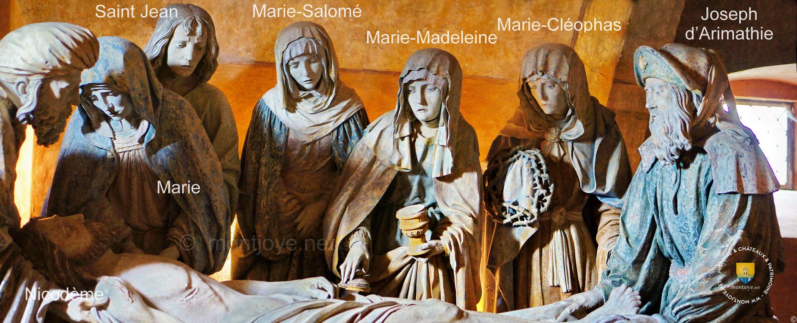 La Mise au tombeau, elle se trouve dans la chapelle du Sépulcre de l'église Saint-Jean-Baptiste de Chaource. La Mise au tombeau datée de 1515 ; elle se trouve dans la chapelle du Sépulcre de l'église Saint-Jean-Baptiste de Chaource.