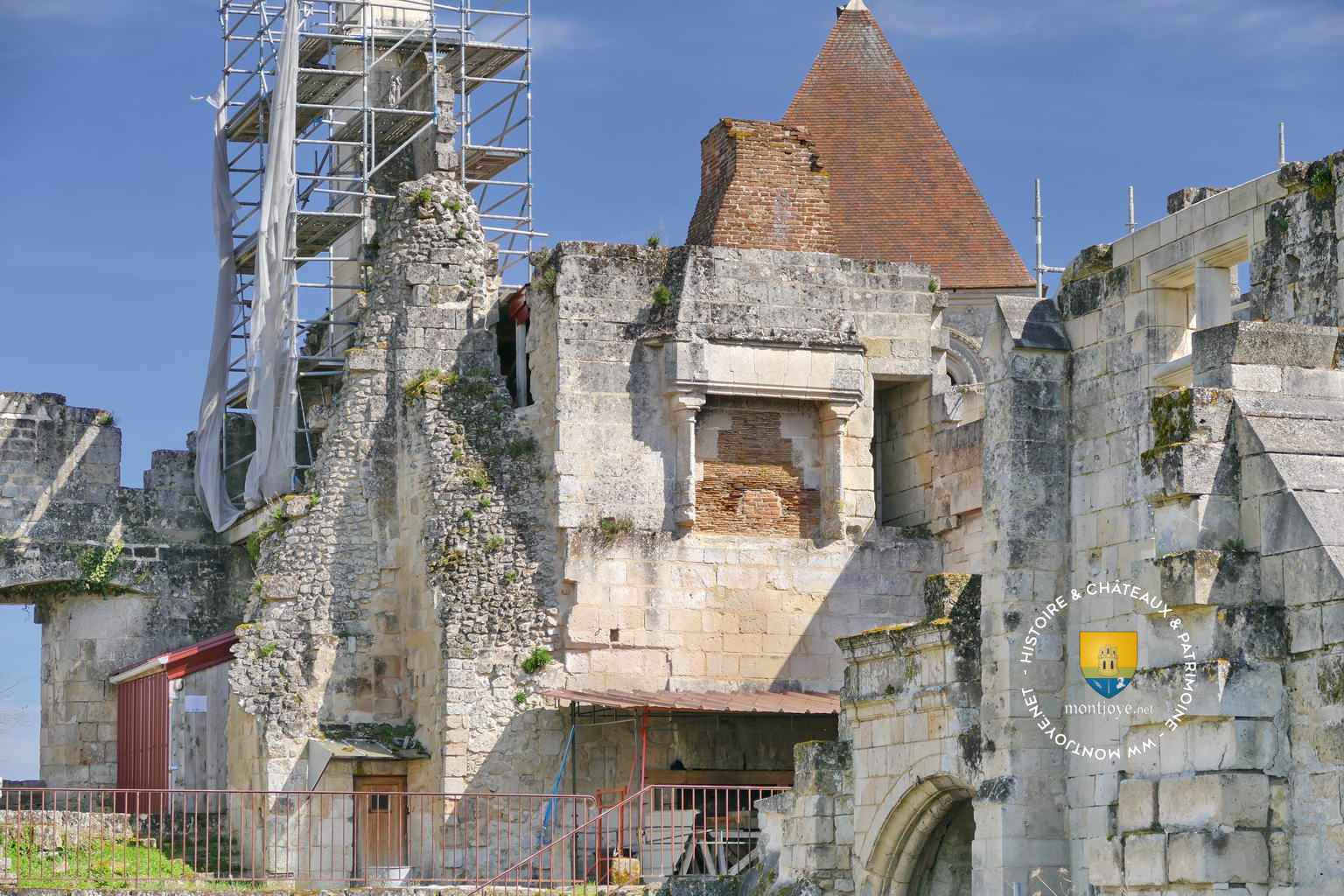 Cheminee Logis Seigneurial