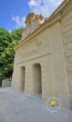 Entree Logis Renaissance  