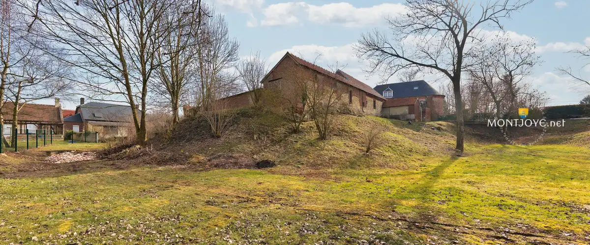 chateau de Beaulieu les Fontaines beaulieu les fontaines