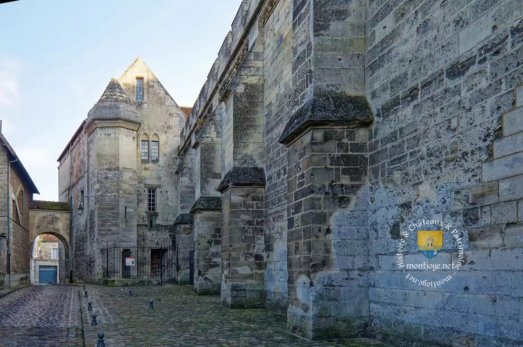 Jeanne d'Arc à Noyon prison de noyon jeanne darc
