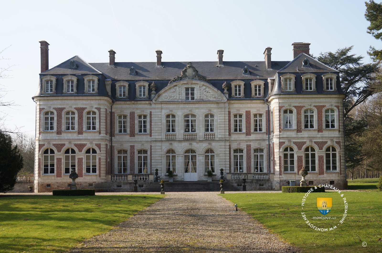 Chateau De Remaisnil XVIIIe