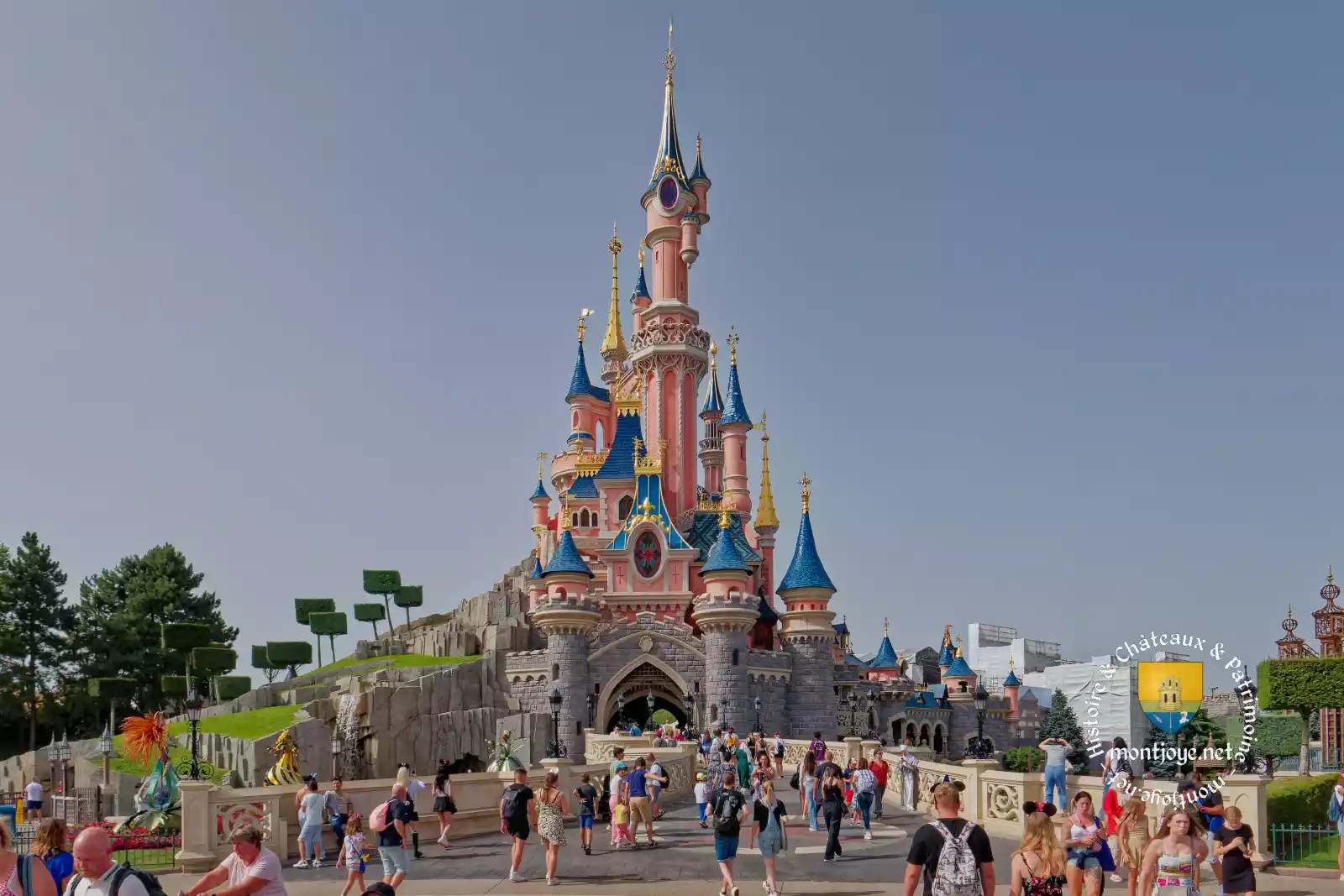 parc disneyland paris chateau medieval