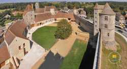 Chateau De Blandy Les Tours