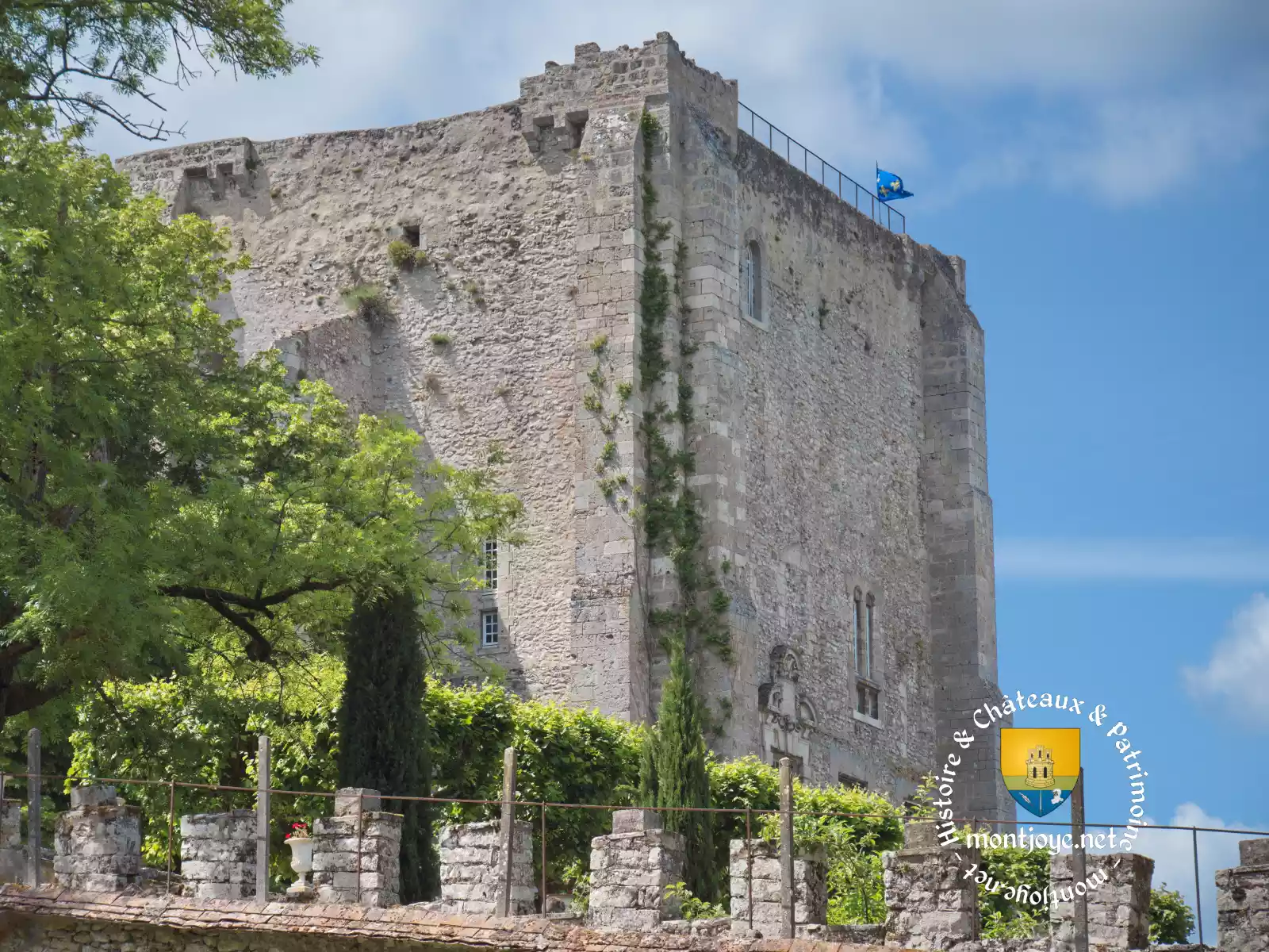 donjon royal moret sur loing