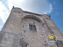 Assommoir Porte Medievale