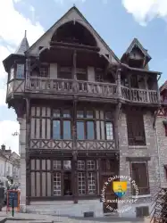 Maison Bois Moret Sur Loing