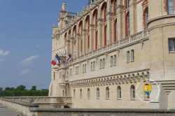 Facade Ville Chateau