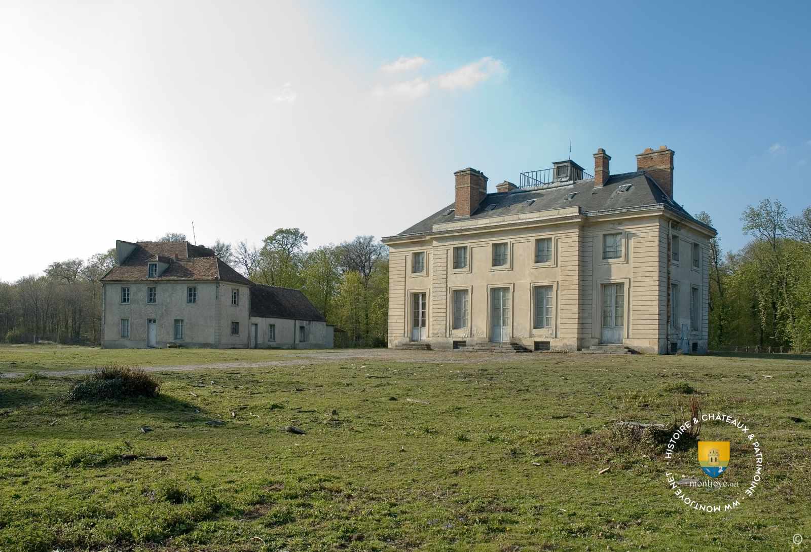 Pavillon de la Muette avant restauration Pavillon de la Muette avant restauration