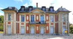 Chateau De Gournay Sur Marne Mairie