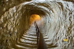 Donjon La Roche Guyon Escalier Souterrain 