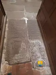 Pierre Tombale Eglise