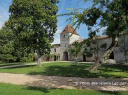 Cour Interieure Entree