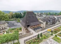 Tour De La Monnaie De Pau