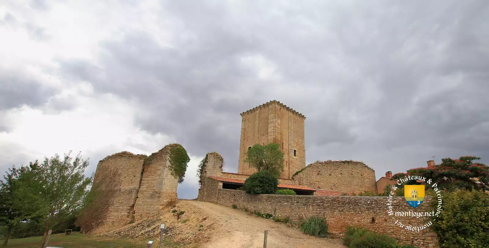 chateau de moncontour