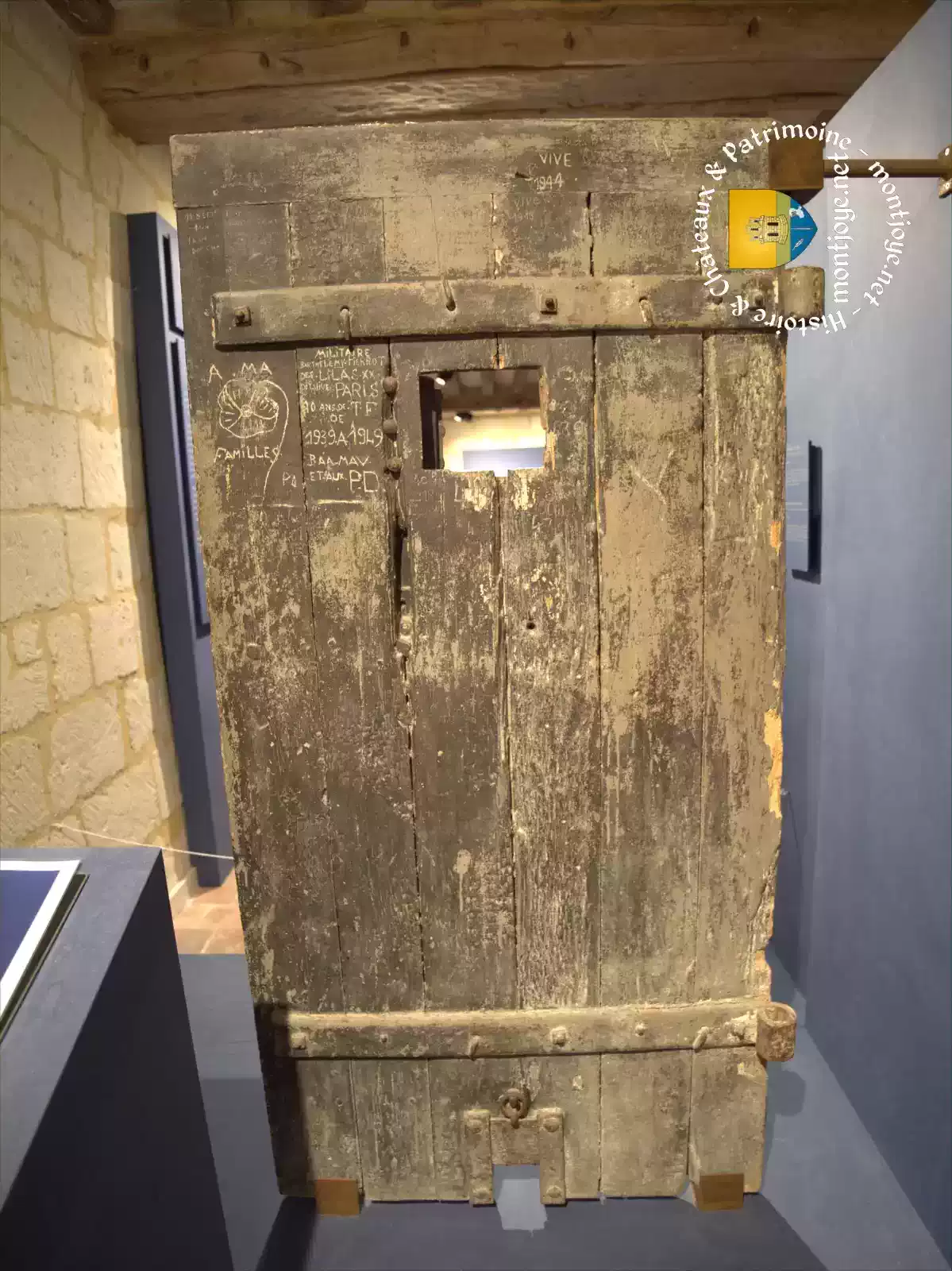 porte prison fontevraud