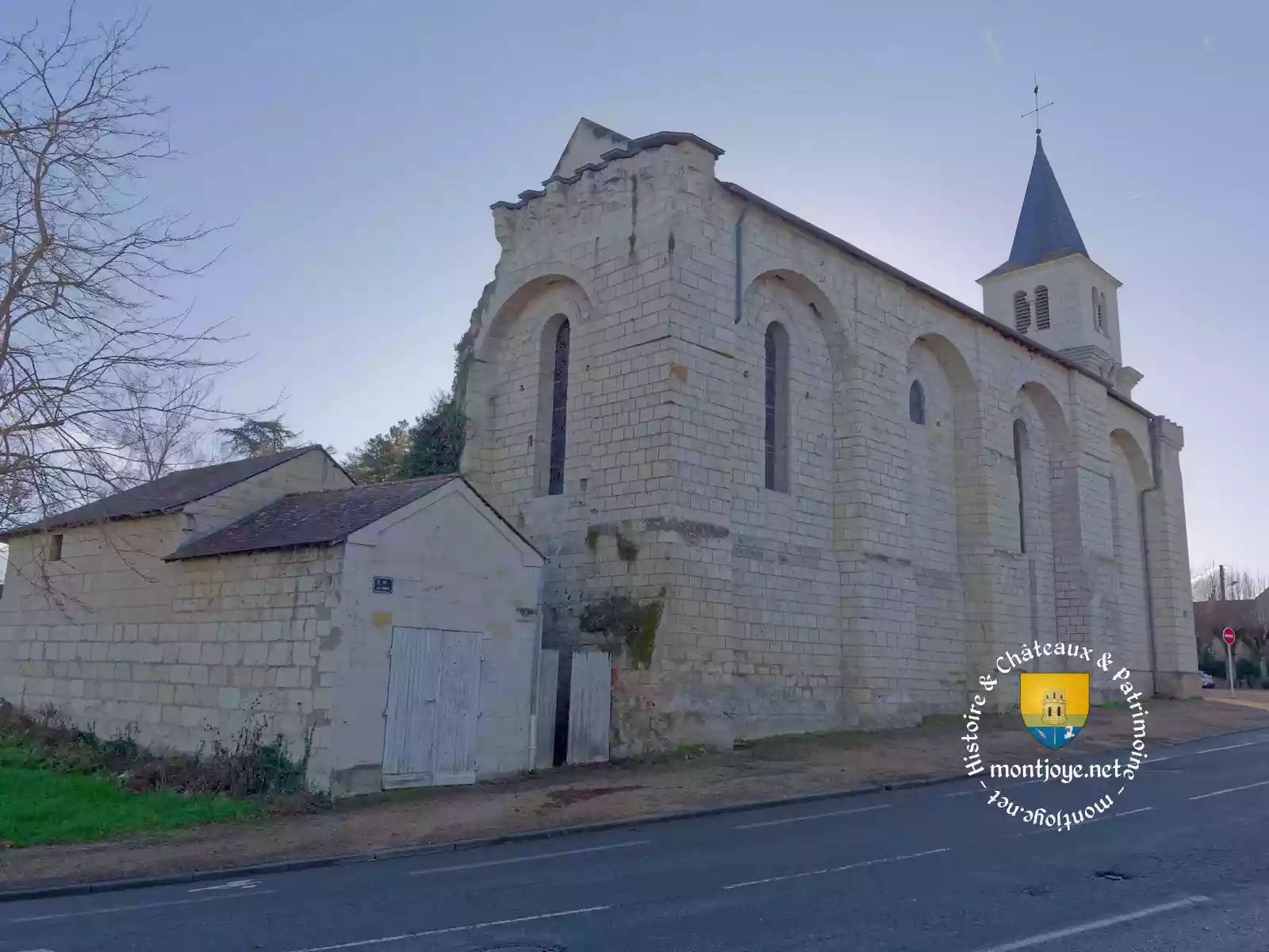 Eglise Saint Barthelemy De Saumur Abbaye Saint Florent 
