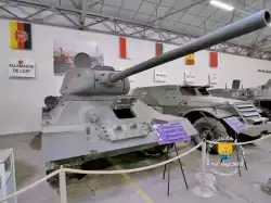 T34 85 Char Russe 177 