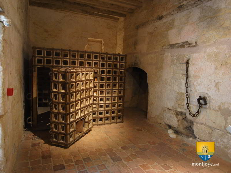 Prison Louis XI Cages Fillettes