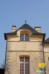 Petit Chateau Fenetres