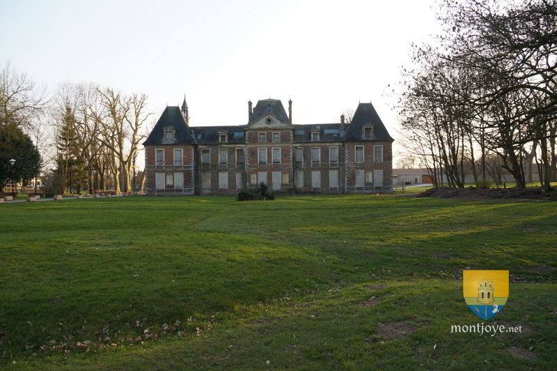 Chateau Lagny Le Sec DSC01932 7 2012