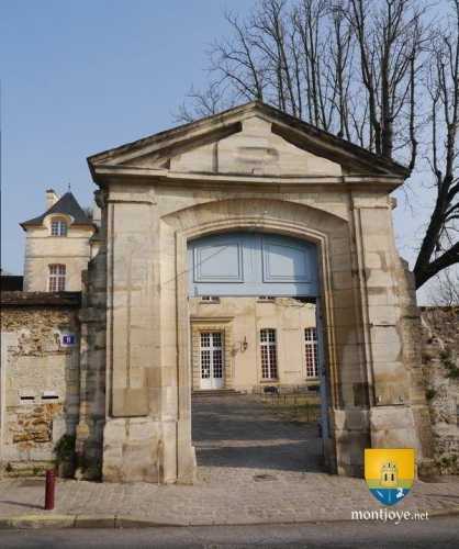 Petit Château de Sceaux, portail