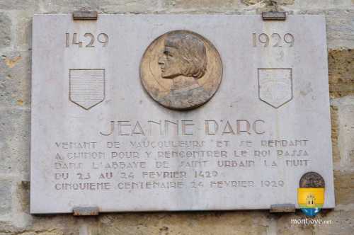 500 ans de Jeanne d&#039;Arc, plaque commémorative, on remarquera l&#039;erreur de date