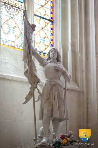 statue de Jeanne d&#039;Arc, Sainte-Catherine de Fierbois