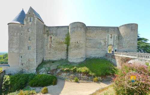 Château de Luynes en Indre et Loire