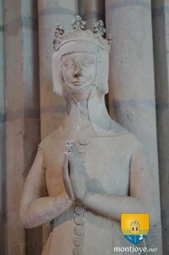 Béatrice de Bourbon, fille de Louis Ier de Bourbon et de Marie de Hainaut. Épouse Jean de Luxembourg, Roi de Bohème.