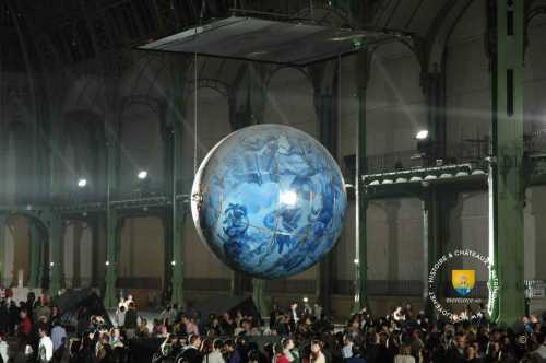 Globe Coronelli, exposition au Grand Palais lors de sa réouverture au public.