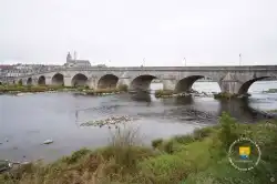 Pont Sur La Loire Blois